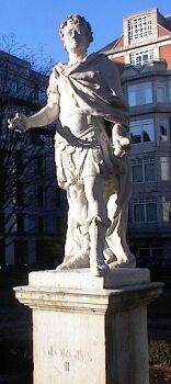 George II statue, London