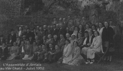 Des membres de l'Assembliée 1952